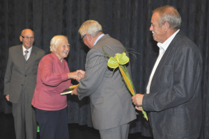 Priznanje župana je prejela gospa Olga Štekar.